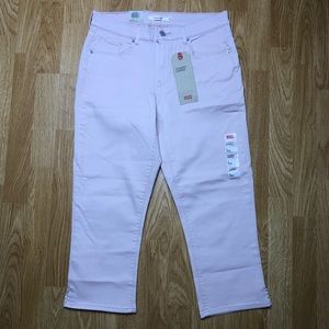 Levis Classic Capri Jeans Womens Size 6 W28 Pink Stretch Denim
